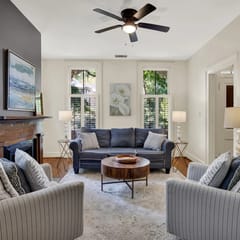 Steps from Forsyth Park-Parking Spot Included!
