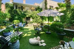 Experience Savannah like you live here! Shared Courtyard! Dog Friendly!