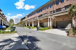 Graceful Living in the Heart of Savannah’s East River.