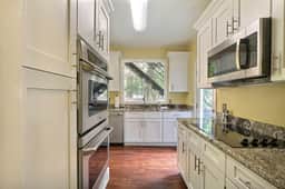 W Jones St. Luxury Parlor- Private Balcony & Off Street Parking Included!