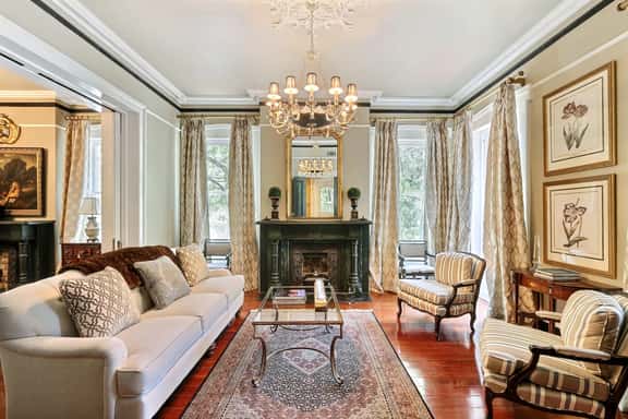 W Jones St. Luxury Parlor- Private Balcony & Off Street Parking Included! - Image 1